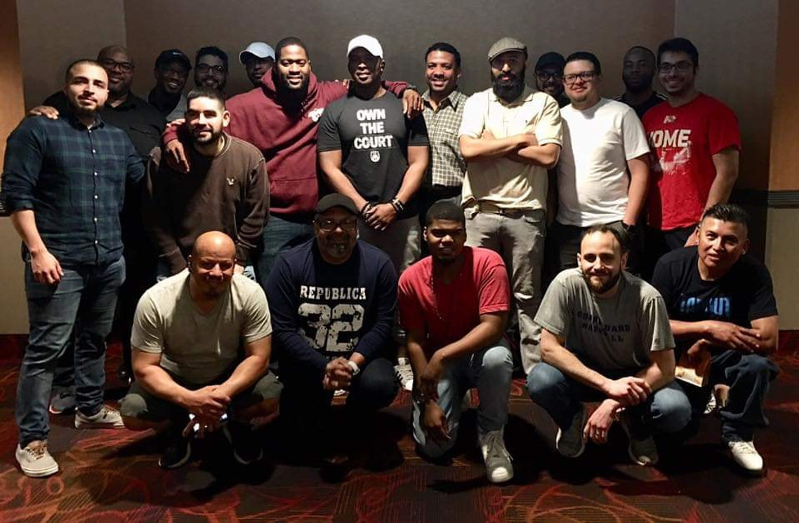 Men connecting through Alignment at Scarlet Note